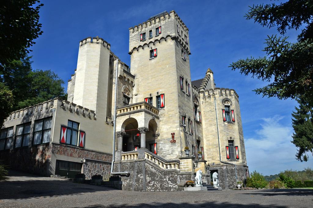 Hotel Kasteel Geulzicht Maastricht Ngoại thất bức ảnh
