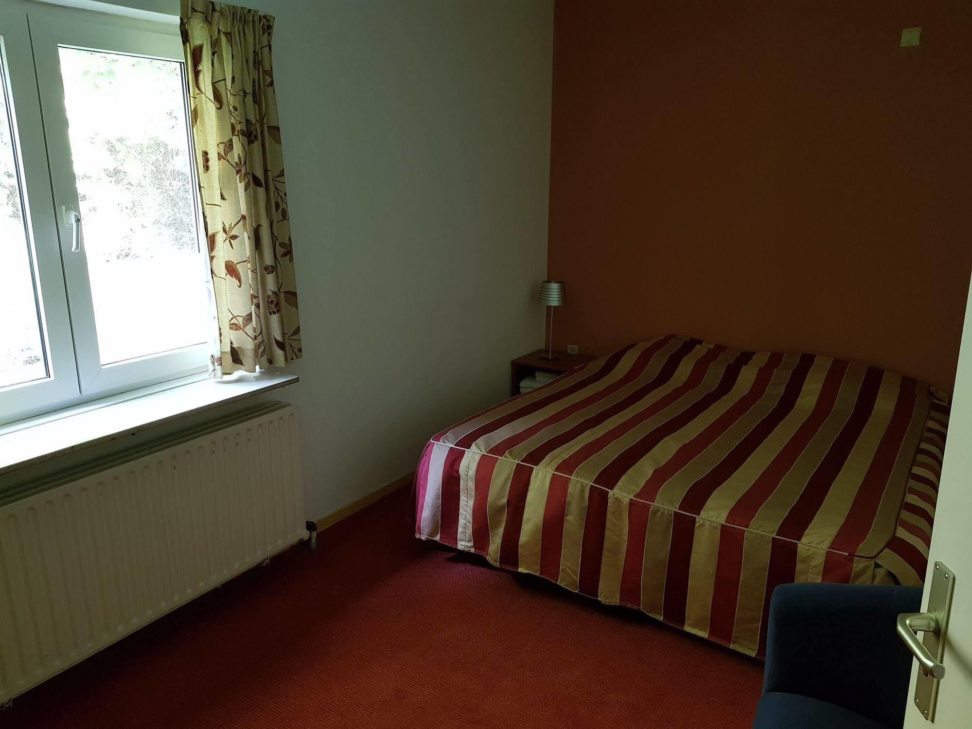 Hotel Kasteel Geulzicht Maastricht Ngoại thất bức ảnh